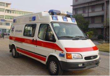 蓬溪县救护车租赁